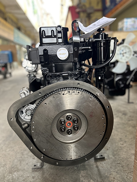 ເຄື່ອງຈັກ Yanmar 4TNE98: ເຄື່ອງຈັກກາຊວນທີ່ມີປະສິດທິພາບສໍາລັບການສ້ອມແປງ